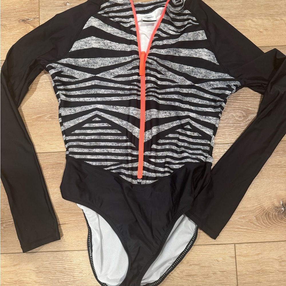 Speedo Women’s Black Gray Performance One Piece Suit Long Sleeve Swimsuit L